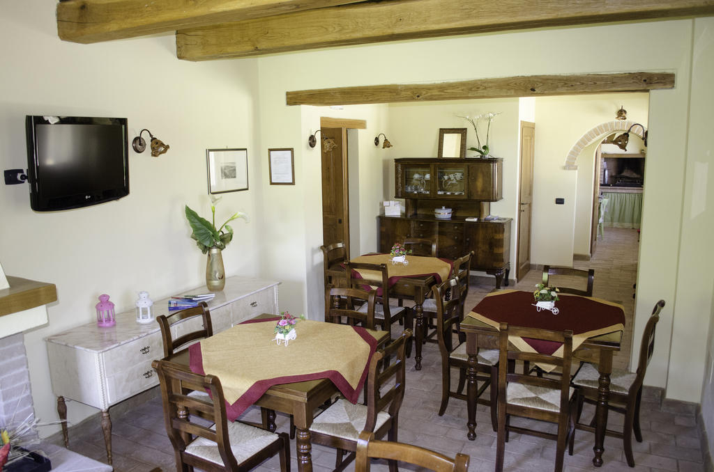 Agriturismo Pompagnano Eksteriør billede